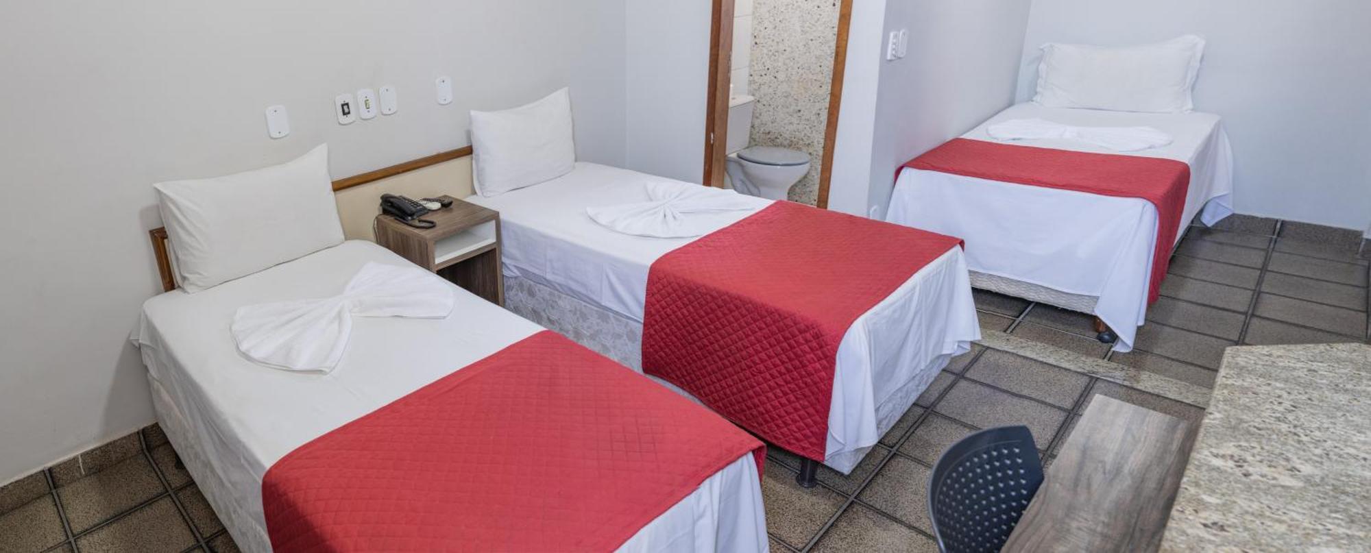 Mirante Hotel Governador Valadares Exteriör bild